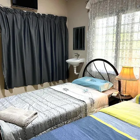 Homestay Kampong Kota Aur Resort With Swimming Pool, Kepala Batas, Seberang Perai, Penang Kepala Batas  Exterior photo