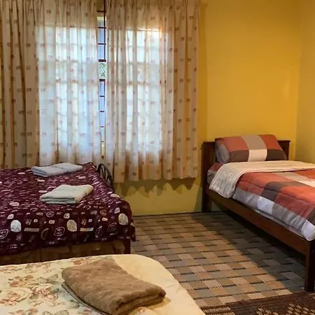 Homestay Kampong Kota Aur Resort With Swimming Pool, Kepala Batas, Seberang Perai, Penang Kepala Batas  Exterior photo