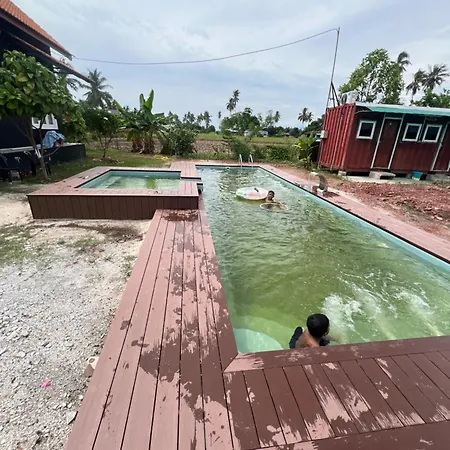 Homestay Kampong Kota Aur Resort With Swimming Pool, Kepala Batas, Seberang Perai, Penang Kepala Batas  Exterior photo