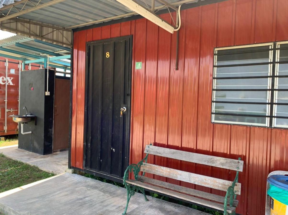Villa Kampong Kota Aur With Swimming Pool, Kepala Batas, Seberang Perai, Penang