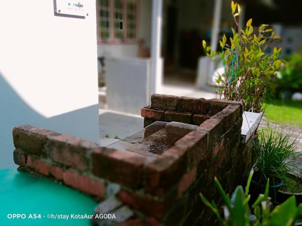 Villa Kampong Kota Aur With Swimming Pool, Kepala Batas, Seberang Perai, Penang *