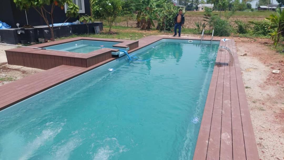 Kampong Kota Aur With Swimming Pool, Kepala Batas, Seberang Perai, Penang