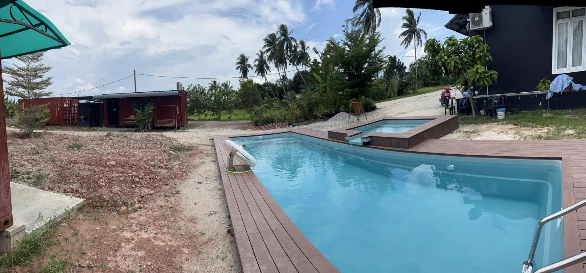 Kampong Kota Aur With Swimming Pool, Kepala Batas, Seberang Perai, Penang * Kepala Batas (Penang)